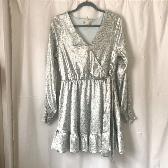 Altar'd State Dresses & Skirts - Altar’d State silky floral sage mini dress